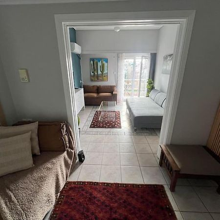 Maria'S Sunlit Apartment Pire Dış mekan fotoğraf