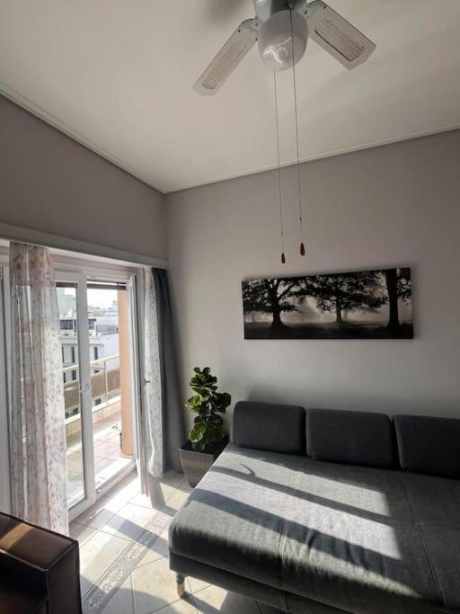 Maria'S Sunlit Apartment Pire Dış mekan fotoğraf
